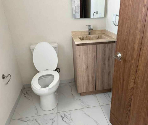 Casa En Remate En Xalapa, Ver. Maf
