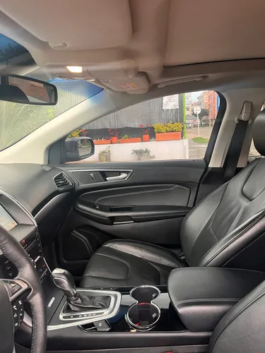 Ford Edge 2.0 Titanium