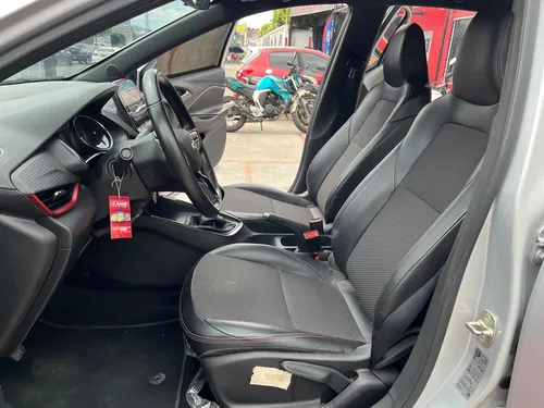 Chevrolet Onix RS 1.0 MT