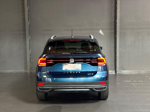 Volkswagen T-Cross 1.4 250 TSI TOTAL FLEX HIGHLINE AUTOMÁTICO