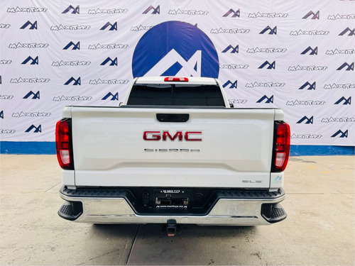 GMC Sierra 5.4 Cabina Regular Sle 4x4 At