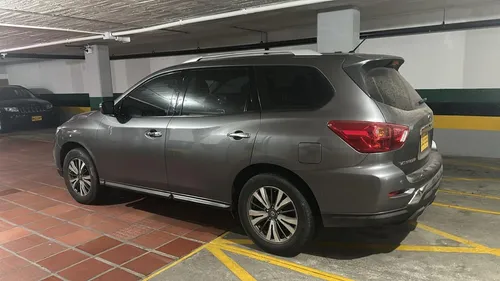 Nissan Pathfinder 3.5 R52 Sense
