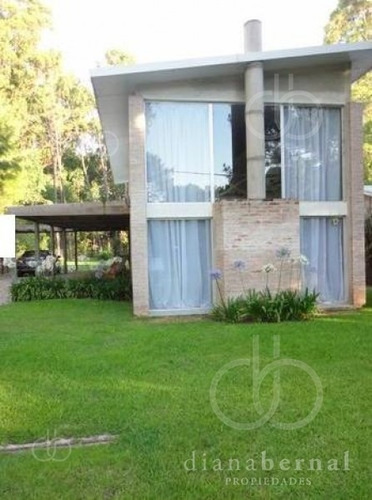 Punta Del Este, Casa En Solanas, 2 Dormitorios Y Piscina*- Ref: 42477