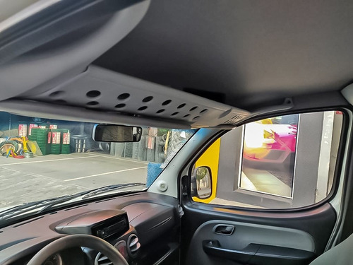 Imagem 9 de 25 de Fiat Doblo 1.4 Mpi Attractive 8v