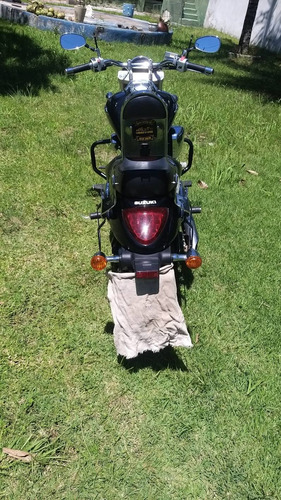 Imagem 6 de 10 de Suzuki Boulevard M800