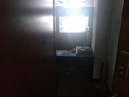 Oficina En Venta, Avellaneda