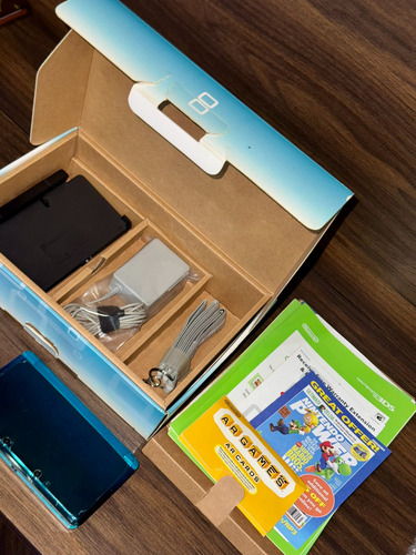 Nintendo 3ds Aqua Blue En Caja Completo Como Nuevo Celeste (Usado)