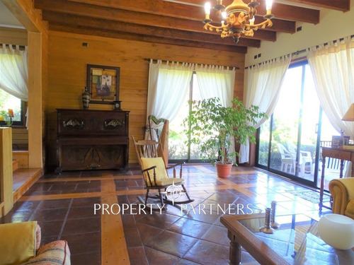Imagen 11 de 30 de Espectacular Casa En Pucón, Con Vista Al Volcan Y Lago Villa