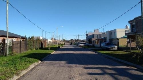 Vendo Lote Escriturado En Roldan - Barrio Las Acequias Del Aire