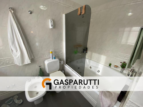 Casa En Venta En Aranjuez Country Club, 4 Dorm. Con Pileta!