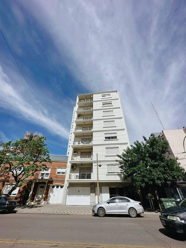 Excelente Piso En Venta Avenida Alem Al 100