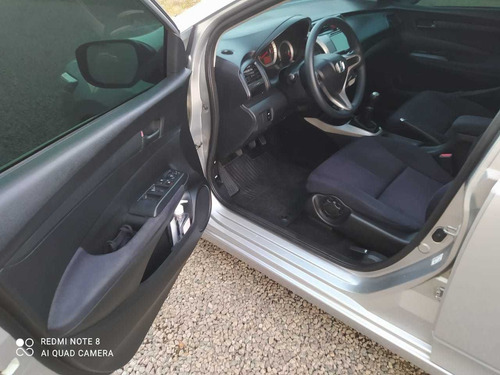 Imagem 6 de 12 de Honda City 2010 1.5 Lx Flex 4p