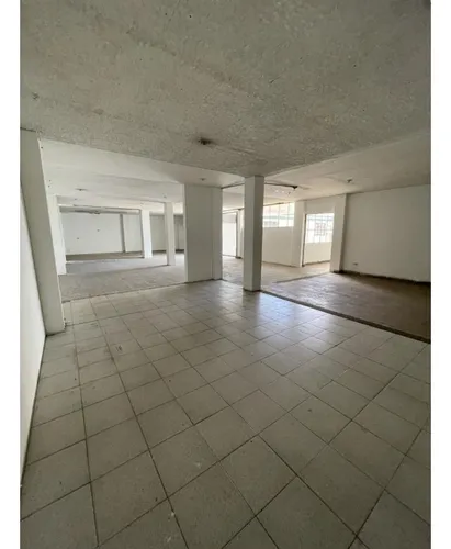 Bodega En Arriendo, Sevillana