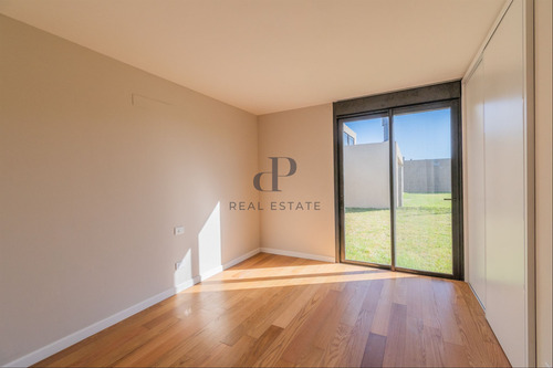Casa De 3 Dormitorios En Alquiler Huertas De Los Horneros