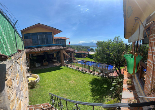 Casa En Tequesquitengo