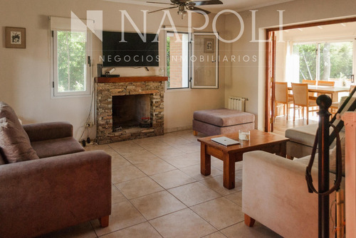 Imagen 3 de 13 de Venta De Hermosa Casa En El Rocio, Canning