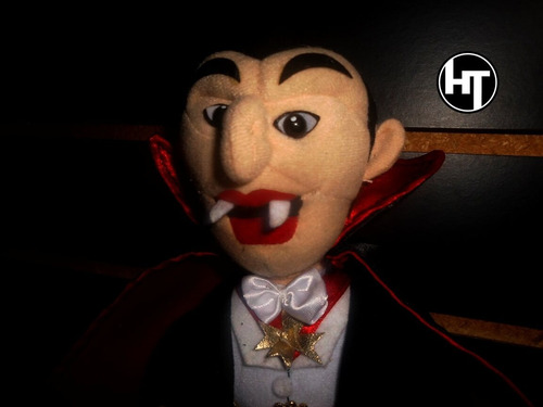 Imagen 2 de 9 de Dracula, Peluche, Original Stuffins , Nuevo, 9 Pulgadas