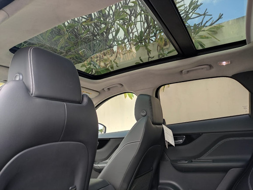 F-pace 2.0 R-sport 300 2019
