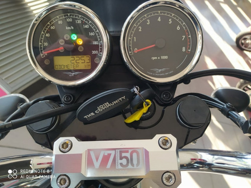 Imagen 3 de 8 de Moto Guzzi 50º Aniversario