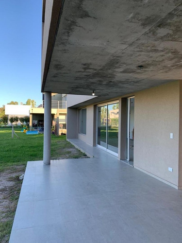 Imagen 7 de 30 de Casa En Venta 3 Dormitorios En Las Golondrinas