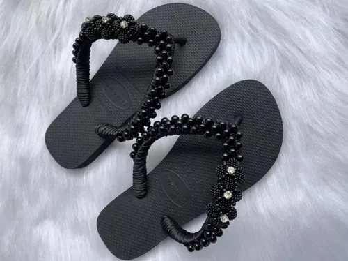 Ver chinelo hotsell bordado com perola