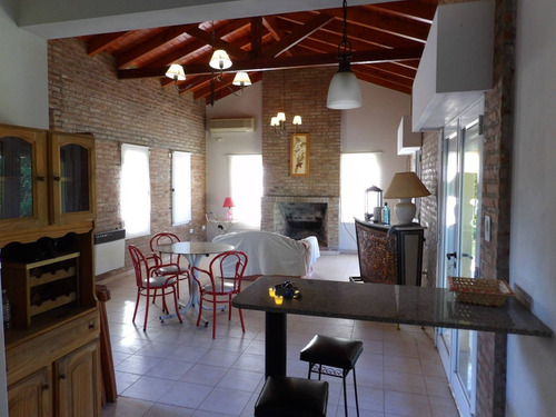 Imagen 13 de 20 de Venta - Excelente Casa Quinta Barrio Real - Junin (ba)