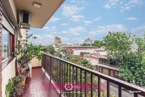 Venta Departamento 3 Ambientes 70m² Balcón Al Frente En Boedo Todo Luz Listo Para Habitar Impecable