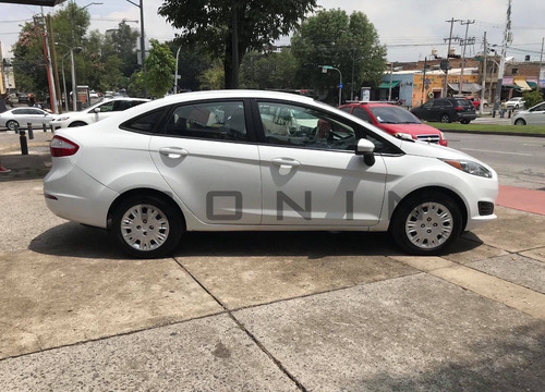 Imagen 9 de 14 de Excelente Ford Fiesta Sedan S 1.6l Aut 2014