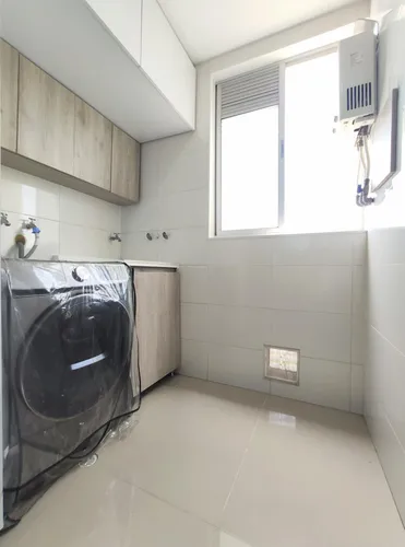 Apartamento En Venta En La Floresta. Cod V26080