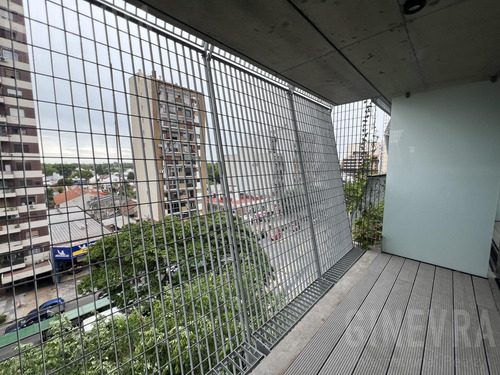 Ideal Inversor. Departamento De Un Ambiente En Venta Con Renta En Olivos