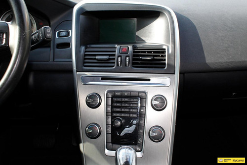 Imagen 20 de 25 de Volvo Xc60 T6 Adw