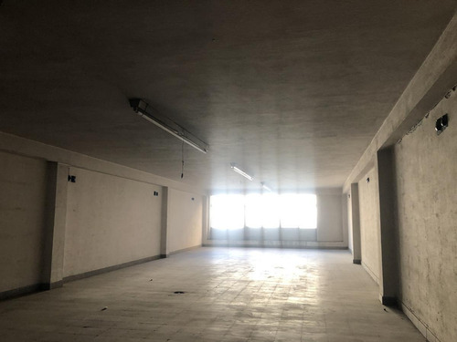 Imagen 14 de 16 de Alquiler - Edificio Con Depósito 1890 M2 - Caba