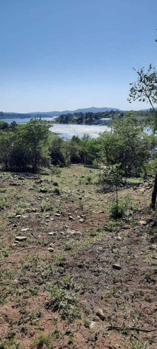 Imagen 10 de 13 de Ref.535.se Vende Lote Sobre Costa De Lago Los Molinos !