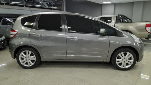 Imagen 2 de 13 de Honda Fit Ex 1.5l 2011