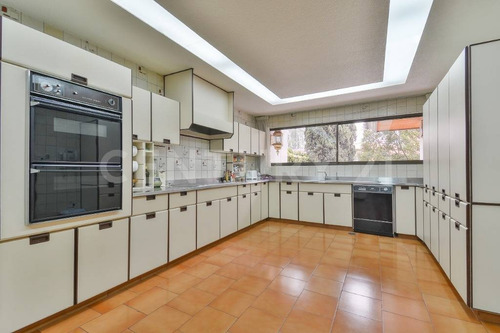 Imagen 12 de 24 de Residencia En Venta En Jardines Del Pedregal.