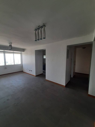 Imagen 4 de 9 de Re/max. Iris Hernandez. Vende Apartamento (90m2).las Americas. Prebo. Valencia. Codigo 141768