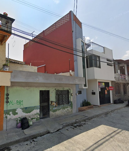 Casa En Manuel Gutierrez Najera No. 15-a Centro, Veracruz (ah)