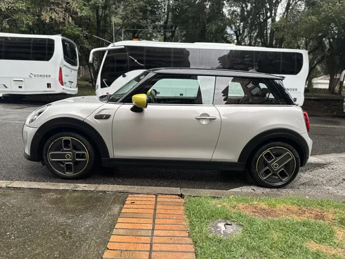 Mini Mini Cooper Se 0.0 Iconic At