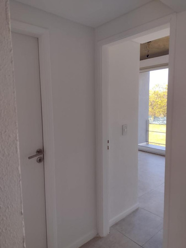 Imagen 8 de 19 de Venta De Departamento 2 Ambientes - San Vicente
