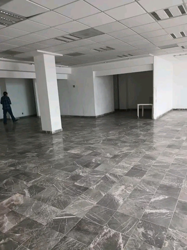 Oficinas Con Estacionamiento