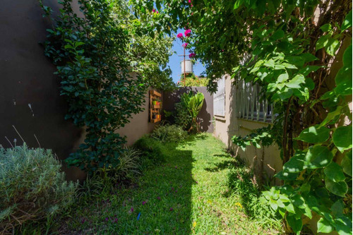 Imagen 26 de 30 de Venta Casa 4 Ambientes + Playroom / Hurlingham