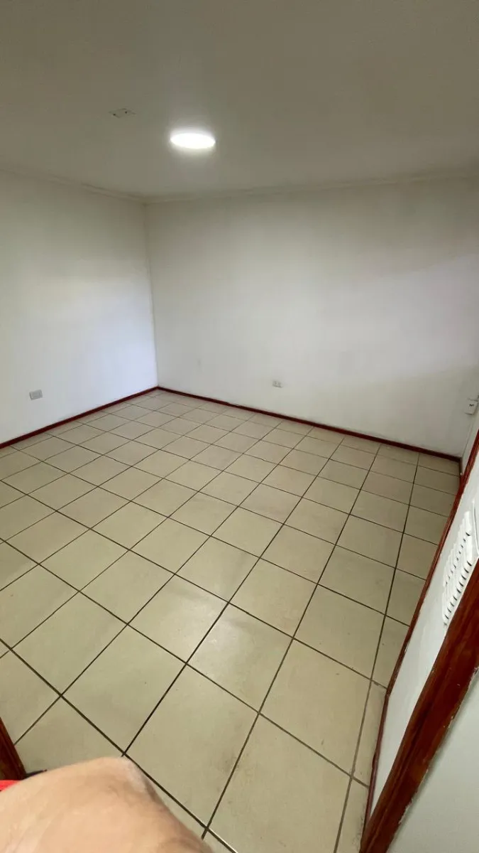 Imagen 3 de 12 de Arriendo Departamento Interior Calle Los Mineros De Chile.