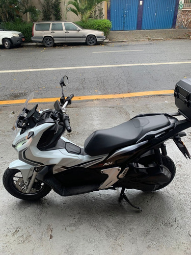 Imagem 8 de 8 de Honda Adv