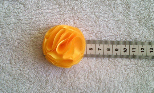Imagen 5 de 6 de Flores De Tela Pompón
