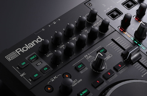 Bandeja Controlador De Dj Roland Dj707m Serato Dj Pro