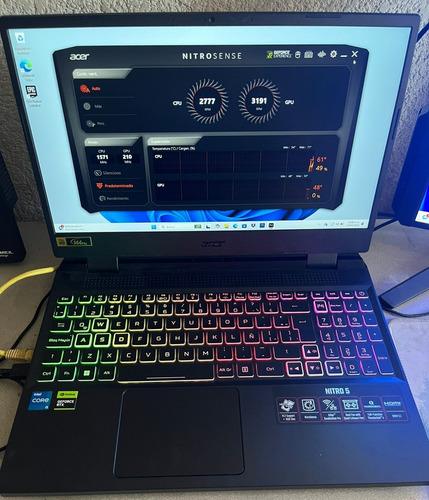 Laptop Acer Gamer Nitro An515, Rtx 3050, Core I5, 12th, 8 Gb Negro (Usado)