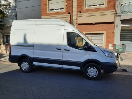 Ford Transit 2.2 Furgon Mediano 350m 2015