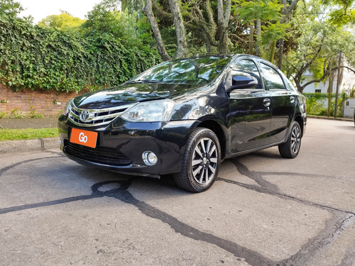Toyota Etios 1.5 Platinum 4 p