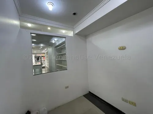 En Alquiler Local Comercial