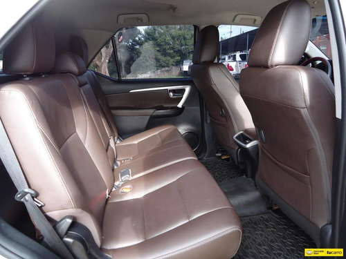 Toyota Fortuner 2.7l